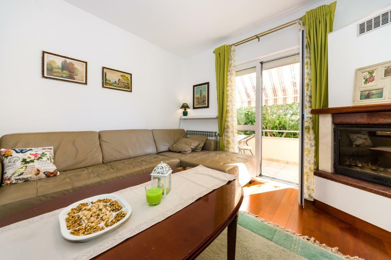 Mihael Apartment Zadar Exterior photo