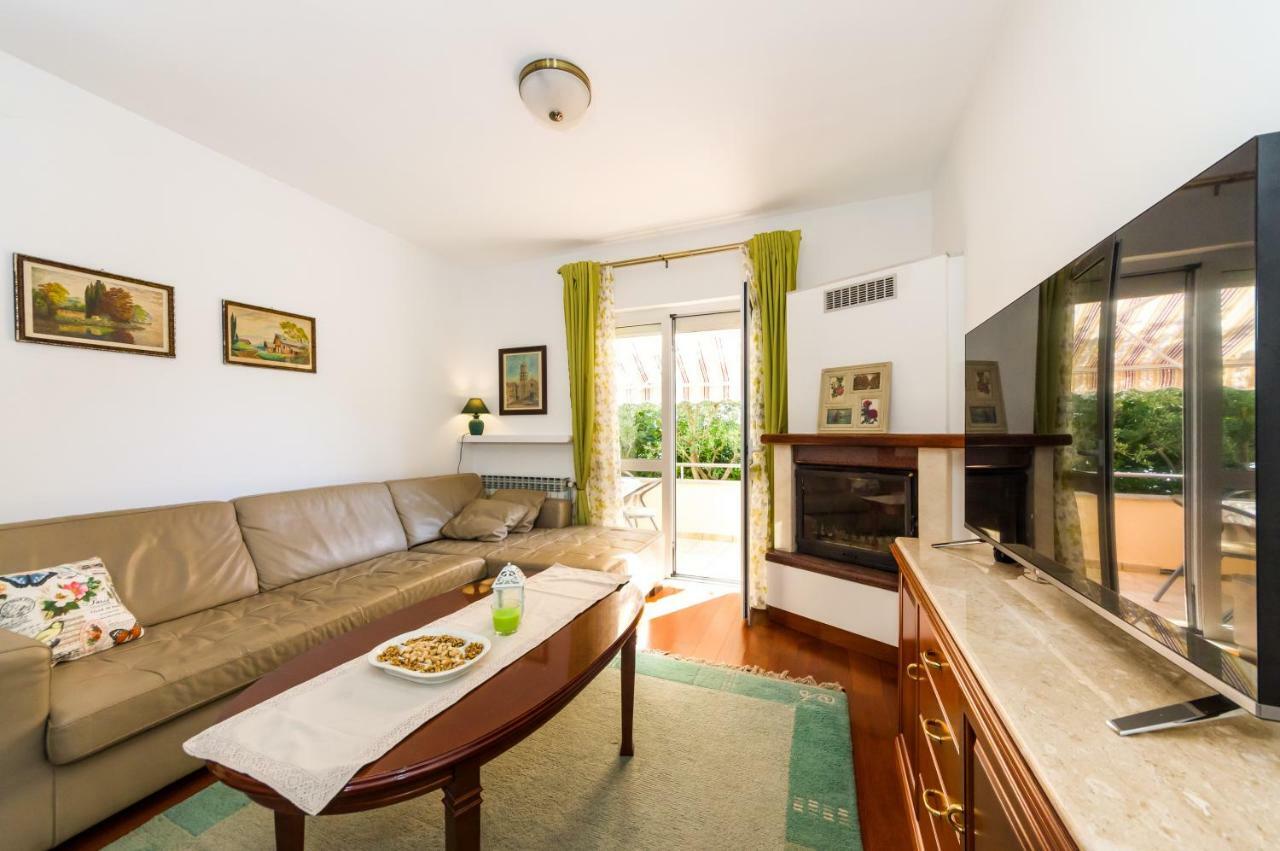 Mihael Apartment Zadar Exterior photo