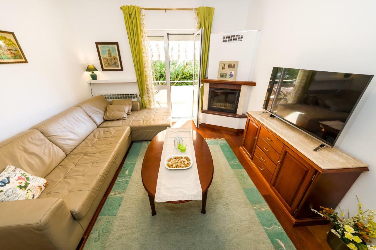 Mihael Apartment Zadar Exterior photo